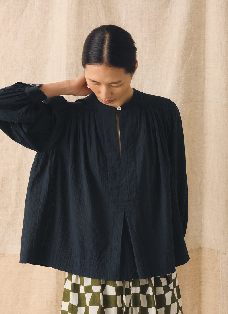 Lightweight Cotton Seersucker Shirt | Navy