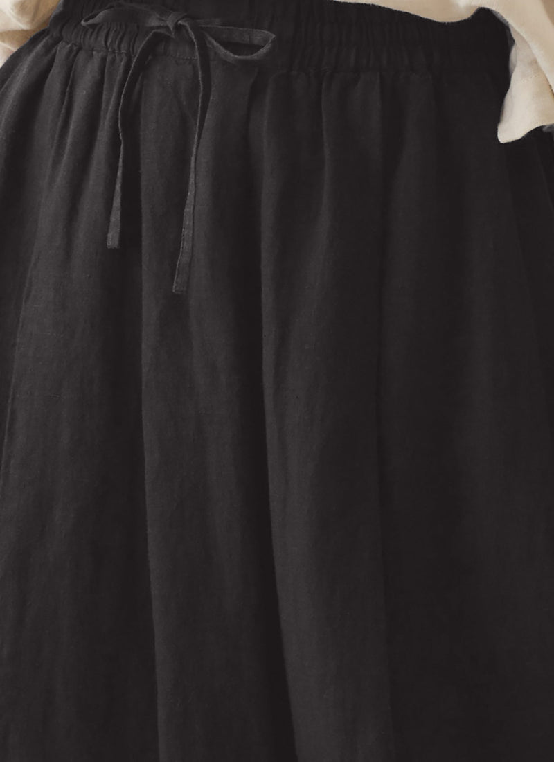 Garment Dyed Linen Skirt | Black Pepper