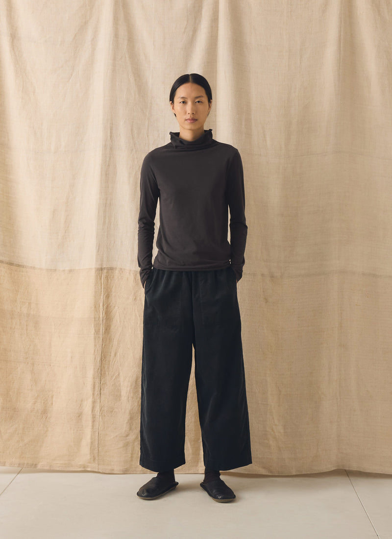 Organic Cord Barrel Leg Trousers | Charcoal