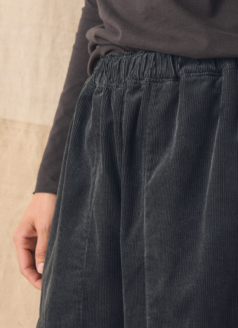 Organic Cord Barrel Leg Trousers | Charcoal
