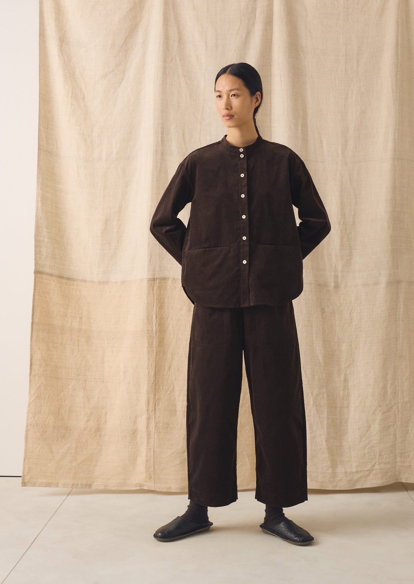 Organic Cord Barrel Leg Trousers | Bitter Chocolate