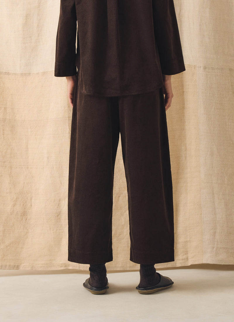 Organic Cord Barrel Leg Trousers | Bitter Chocolate