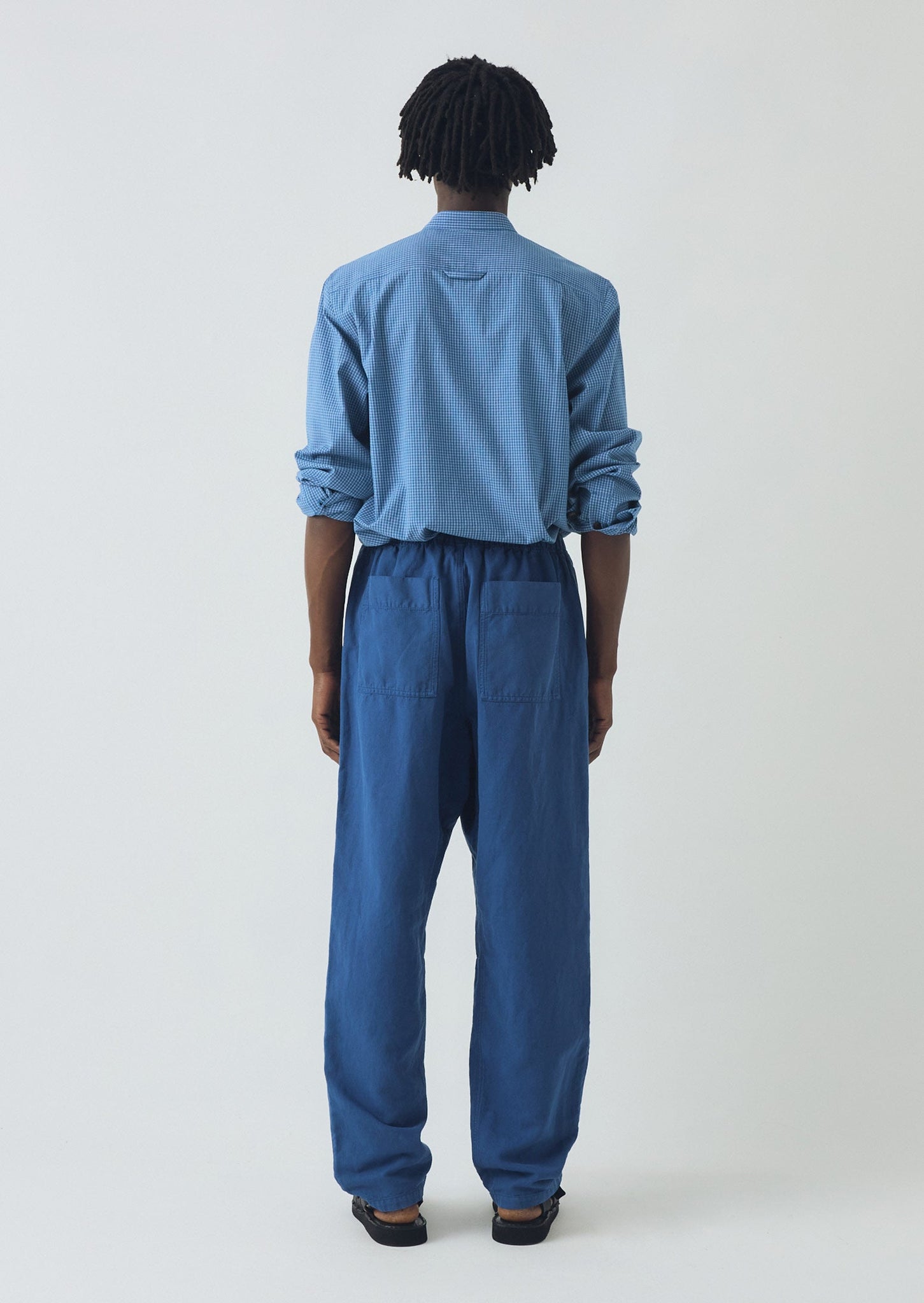 Alfie Garment Dyed Herringbone Trousers | Delft
