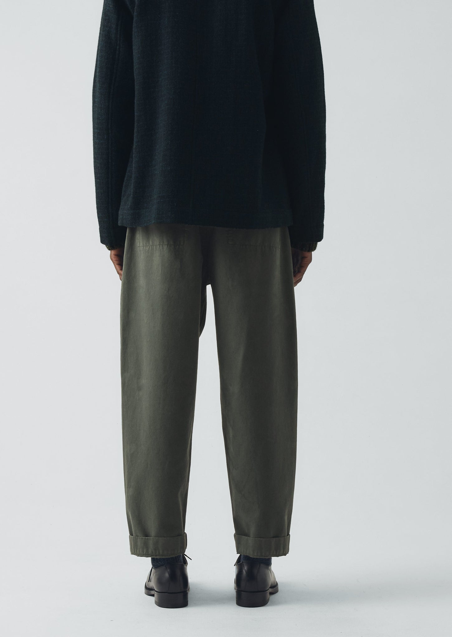 Otto Cotton Herringbone Pleat Trousers | Dark Mineral Green