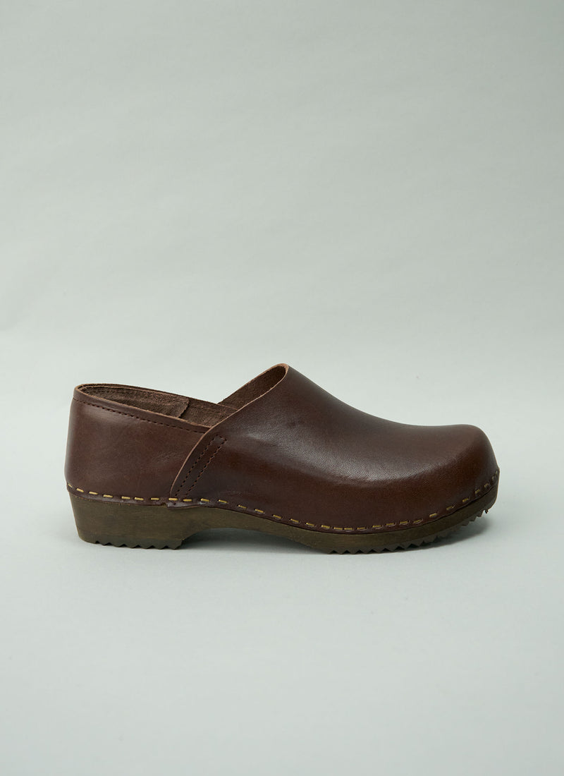 Reworn Kitty Clogs Size 36 (723) | Cacao