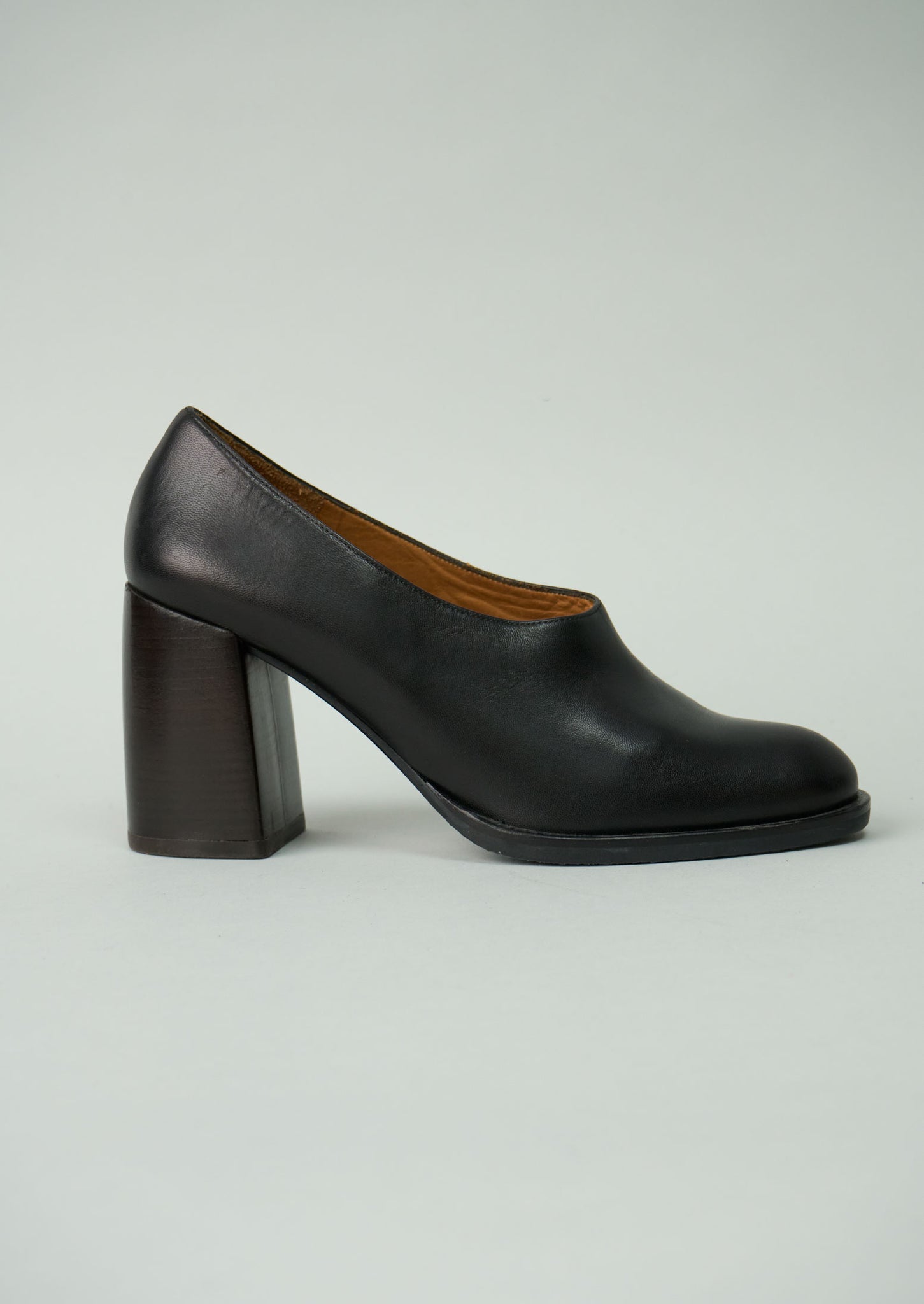 Reworn Chie Mihara Block Heel Shoes Size 39 (252) | Black