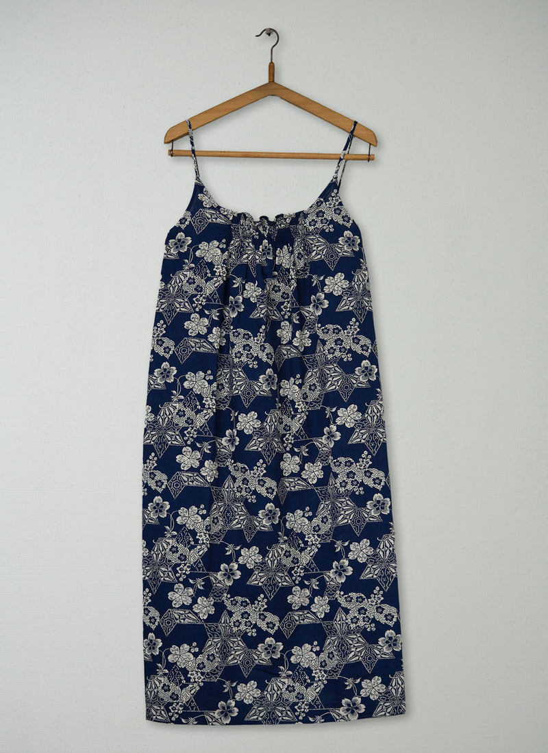 Reworn Floral Star Cotton Nightdress Size L (281) | Multi