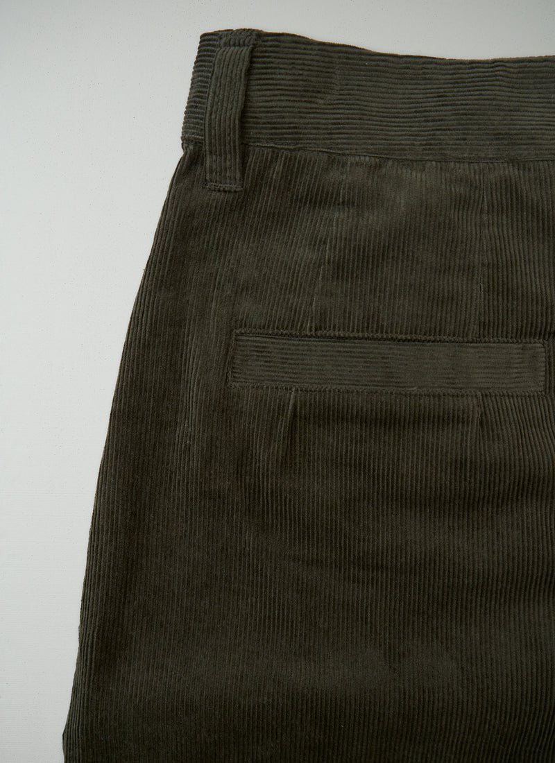 Reworn Pleat Front Cord Trousers Size 8 (1588) | Tent Green