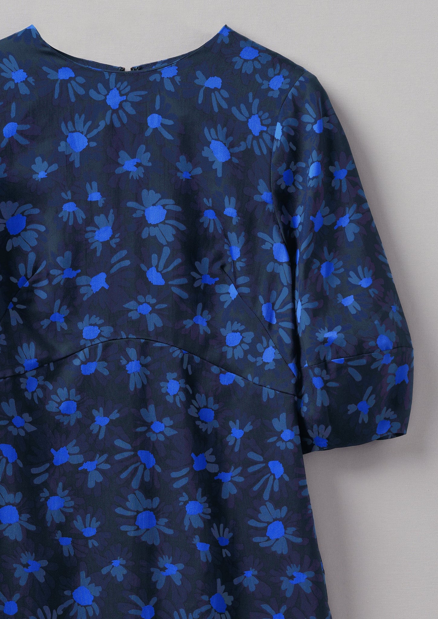 Rounded Sleeve Painted Daisy Dress Slate/Enamel TOAST