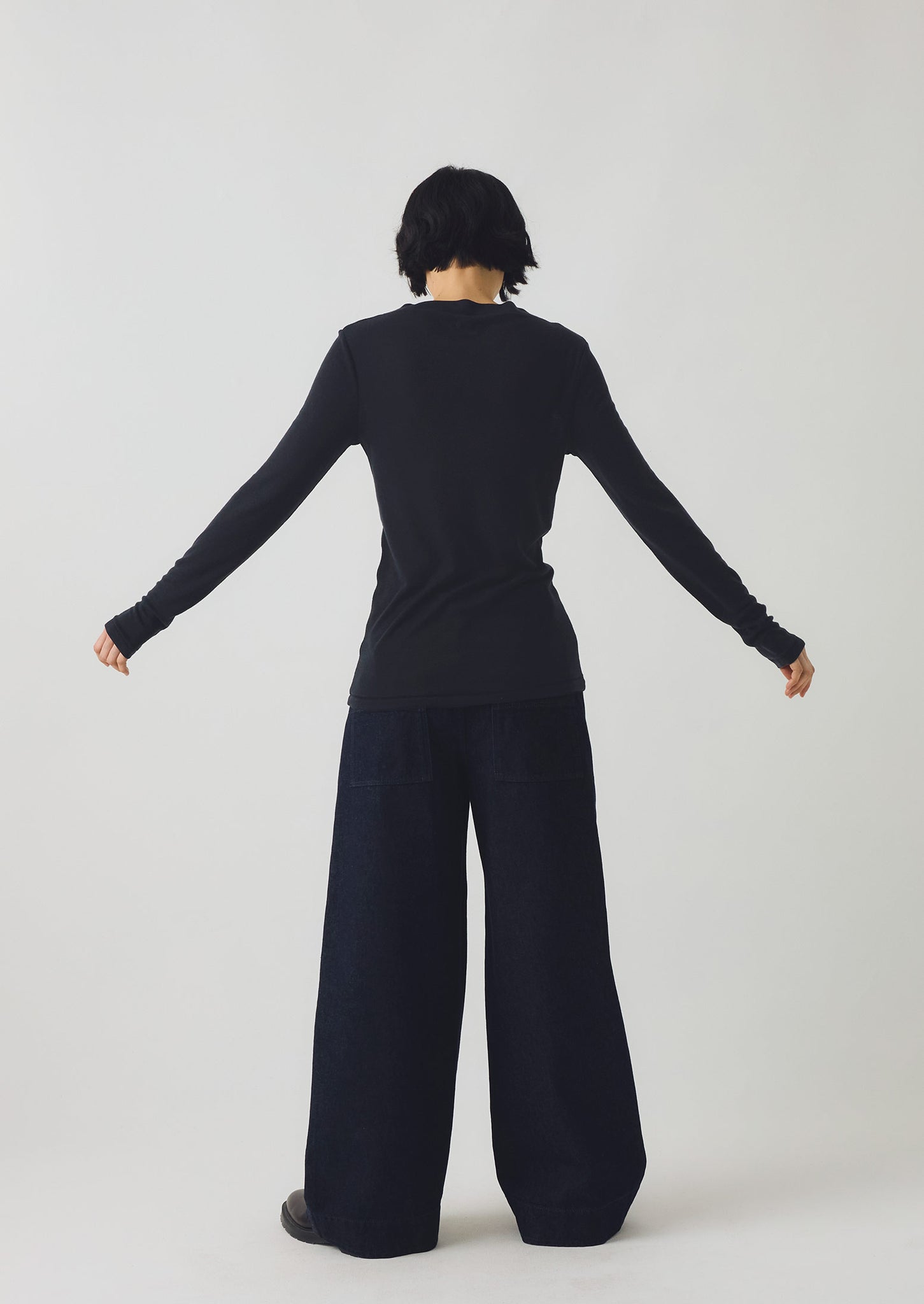 Aster Wool Lyocell High Neck Tee | Black