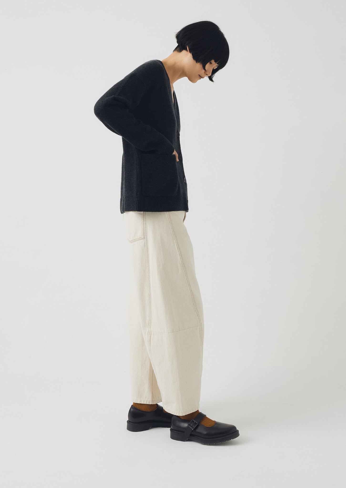 Ffion Wool Cashmere Boxy Cardigan | Charcoal