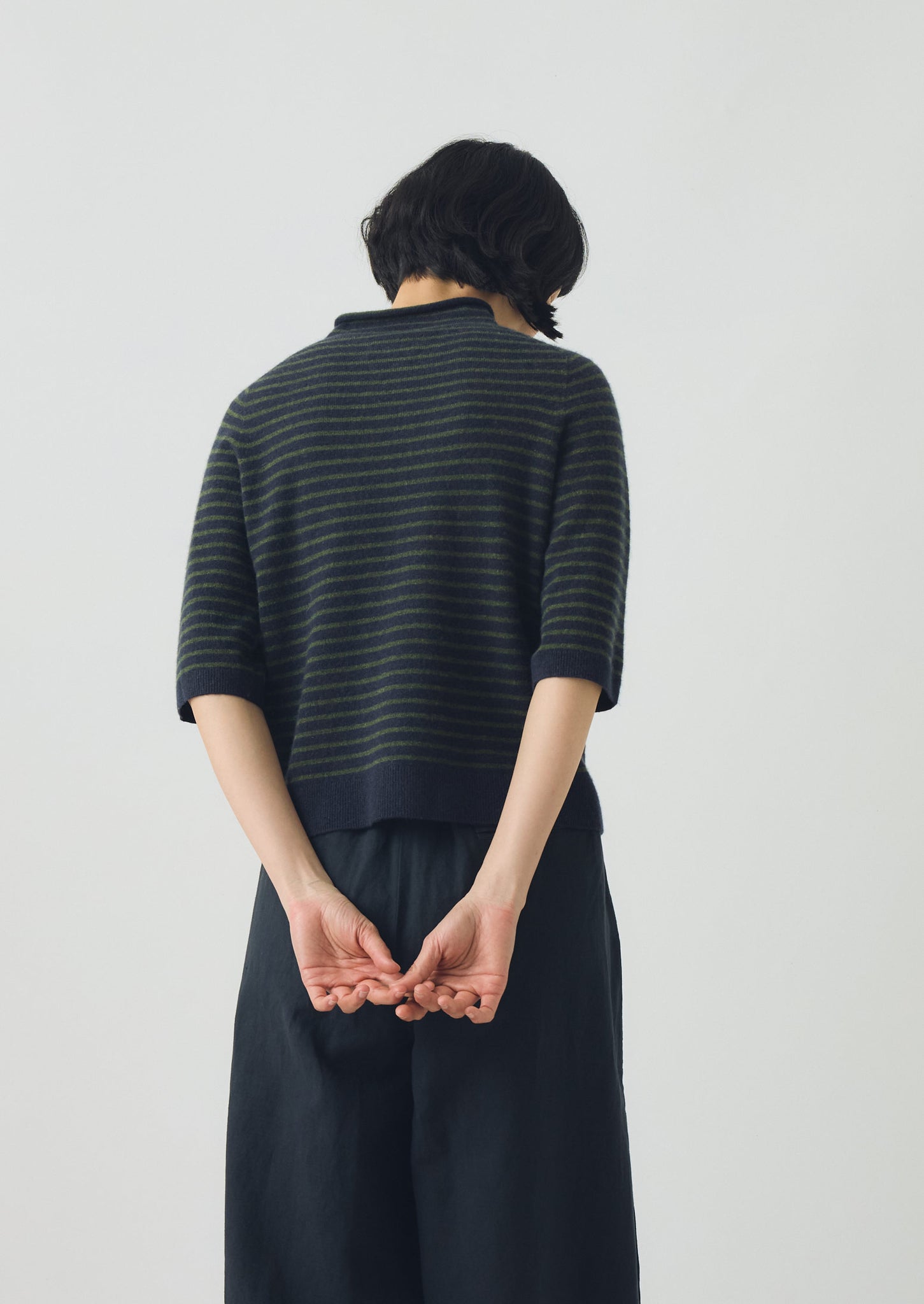 Stripe Wool Cashmere Half Sleeve Sweater | Dark Navy/Olive