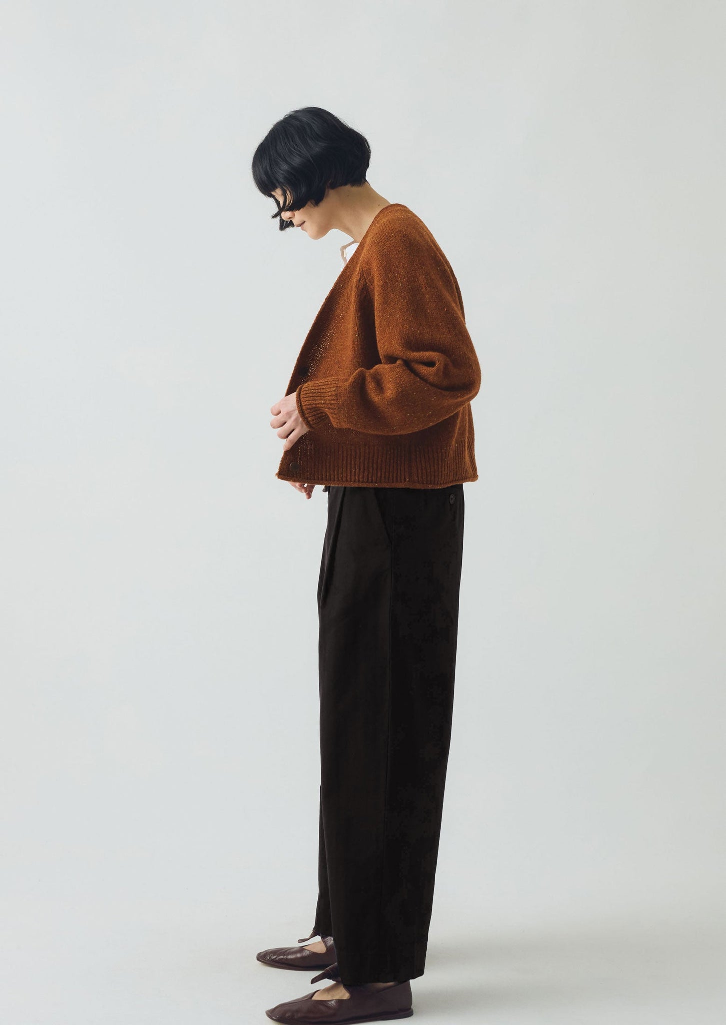 Donegal Wool V Neck Cardigan | Cinnamon