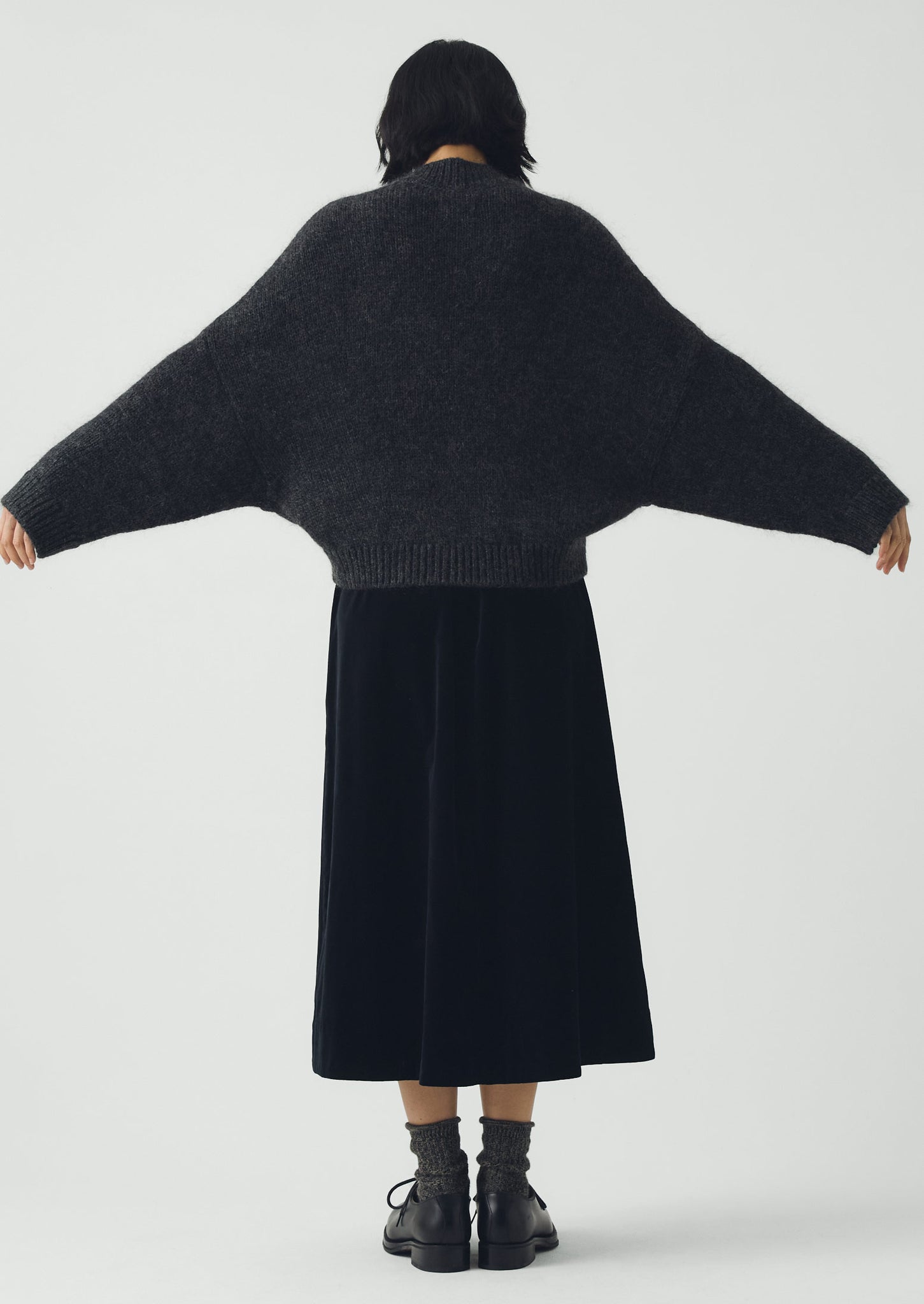 Wool Mohair Round Cardigan | Charcoal