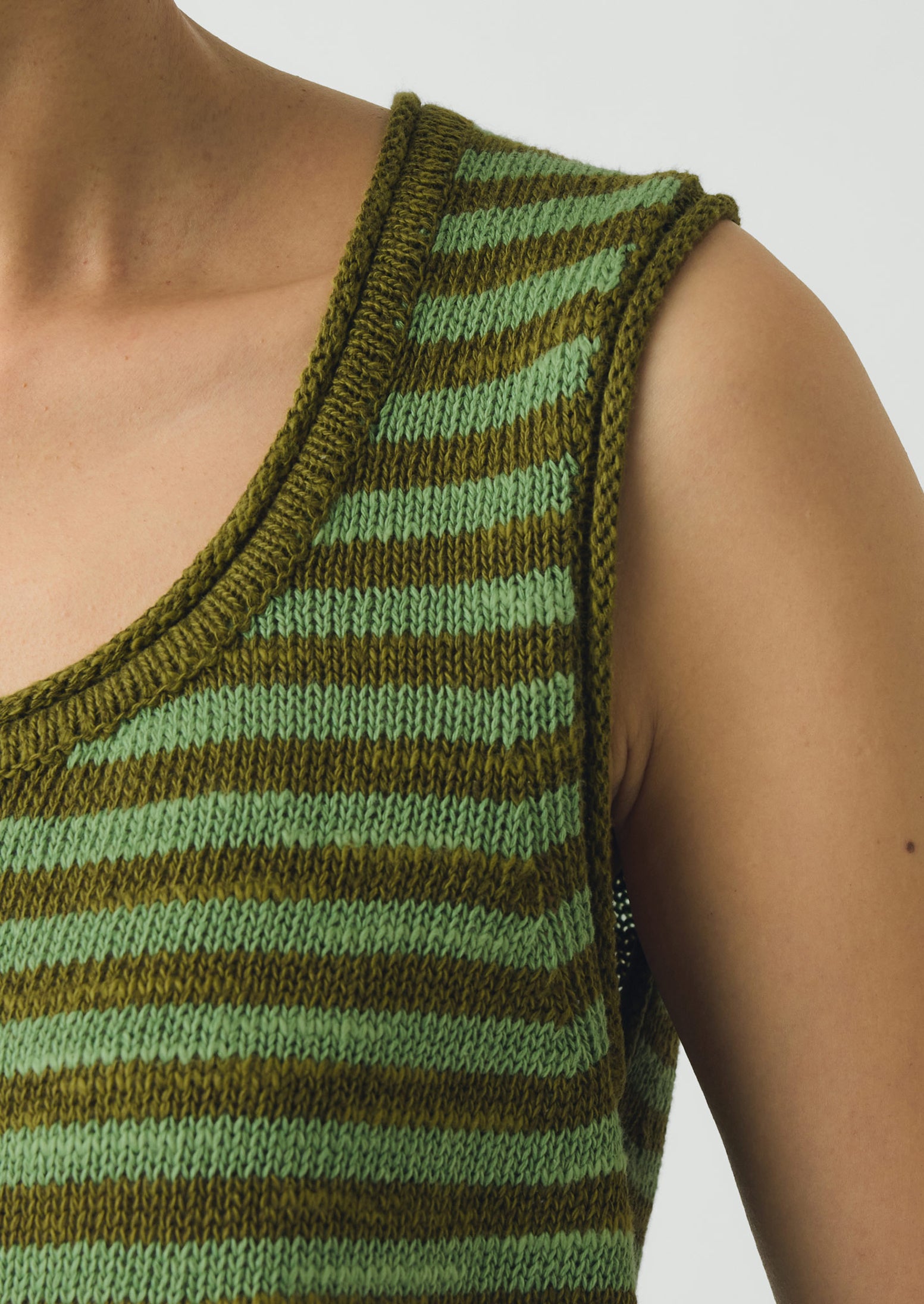 トップス Gradient Stripe Vest / Green Knitted multi stripe vest in green | Topshop