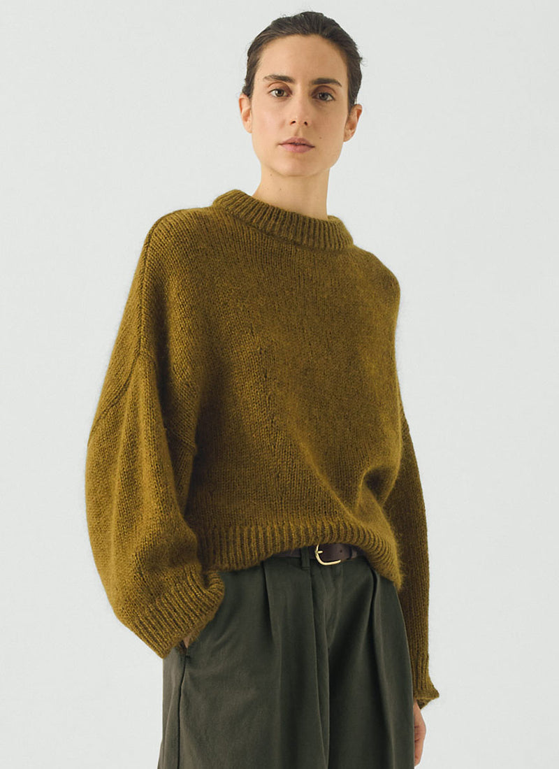 Mohair Wool Blend Rounded Sweater | Golden Olive