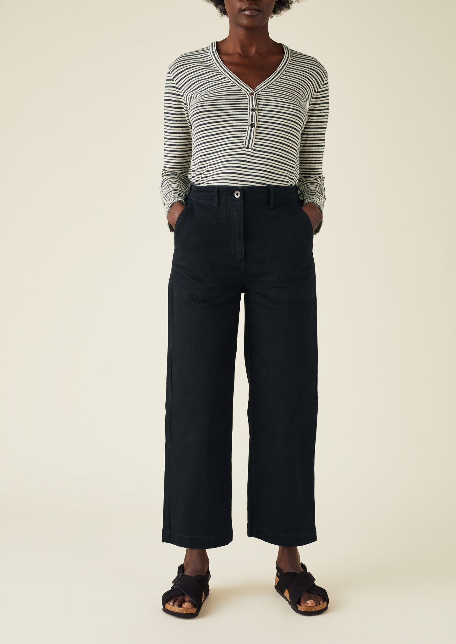 Next black on sale cropped jeans