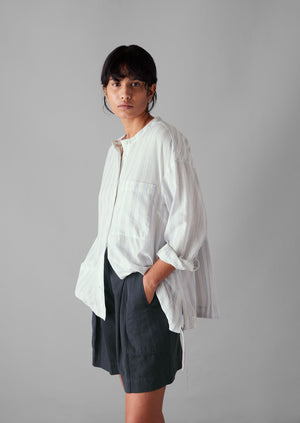 Pleated Cotton Linen Twill Shorts | Slate Navy | TOAST