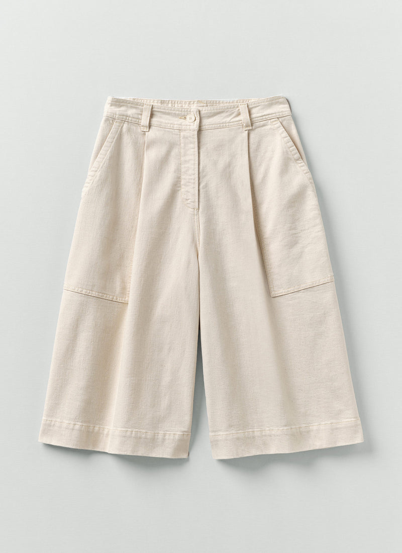 Pleated Denim Shorts | Ecru