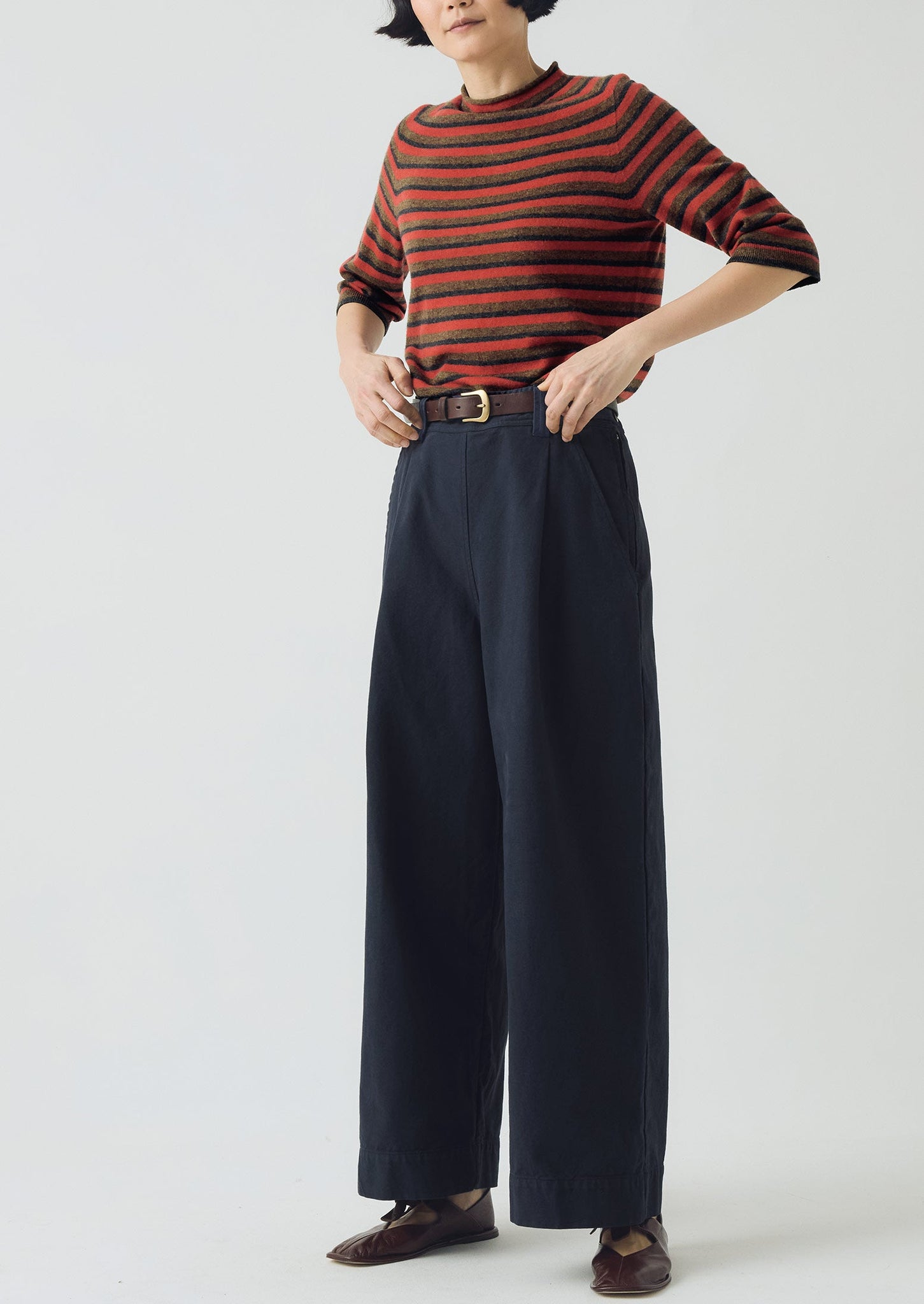 Cotton Canvas Pleat Front Trousers | Blue Navy