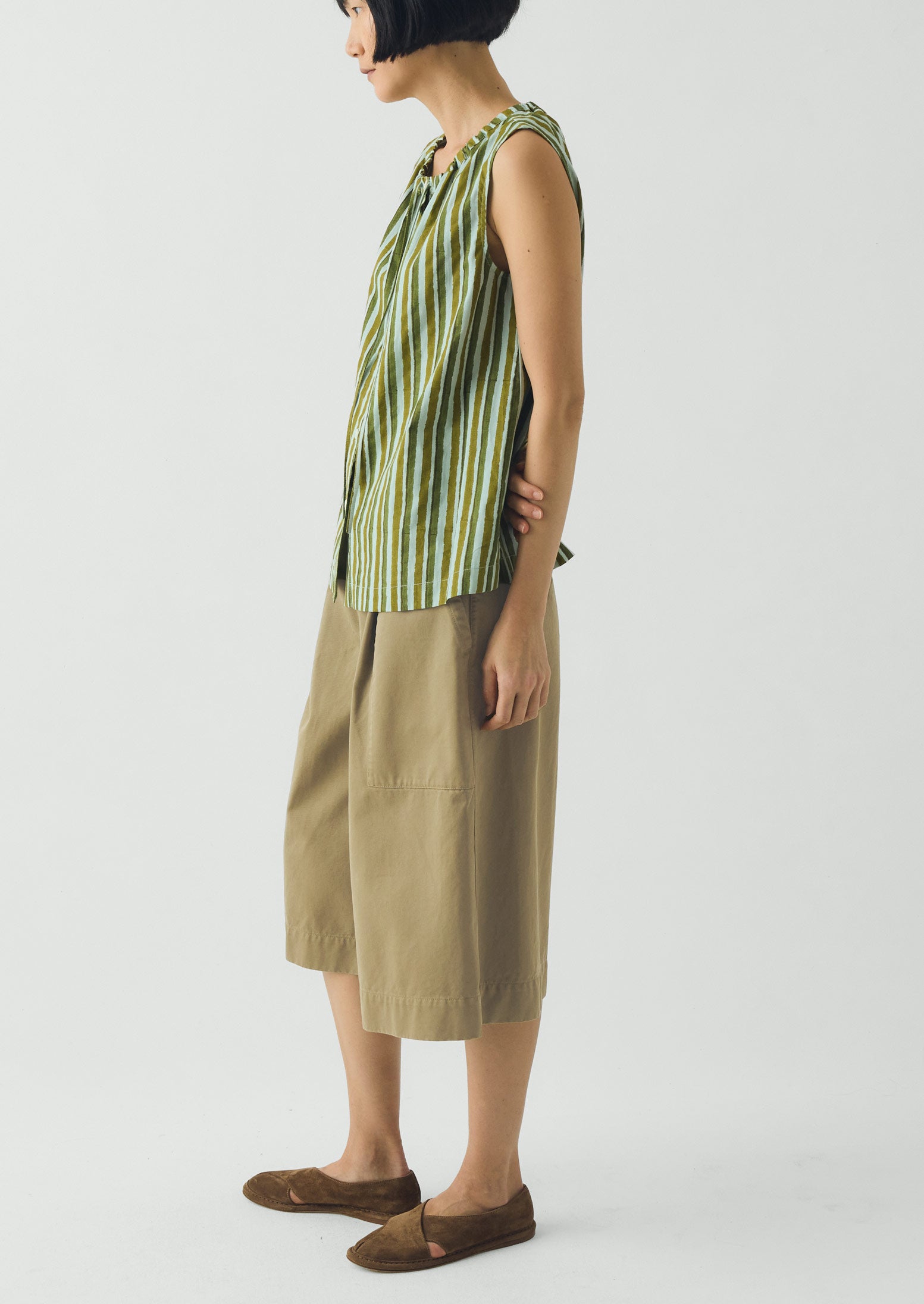 Pleated Cotton Twill Shorts | Olive Leaf | TOAST