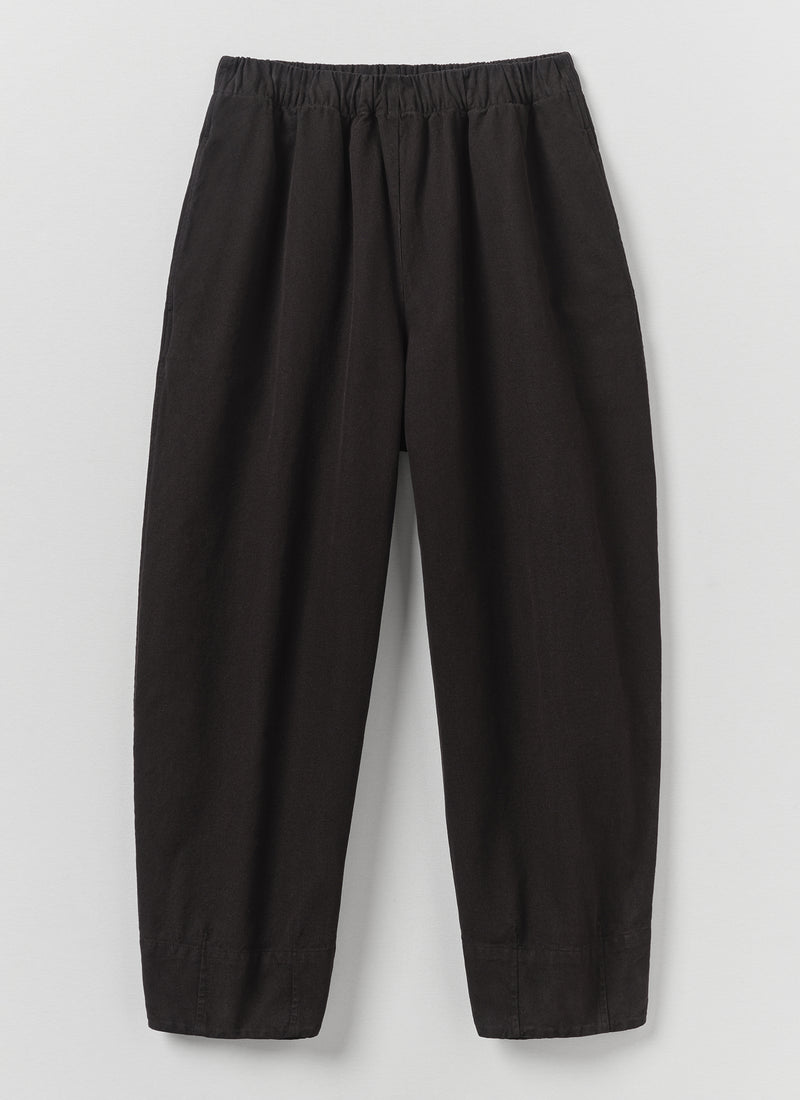 Sculpted Leg Brushed Cotton Canvas Trousers | Black