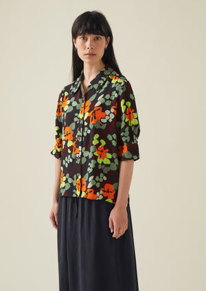 Harlequin Flower Print Crepe Shirt | Chrome Green