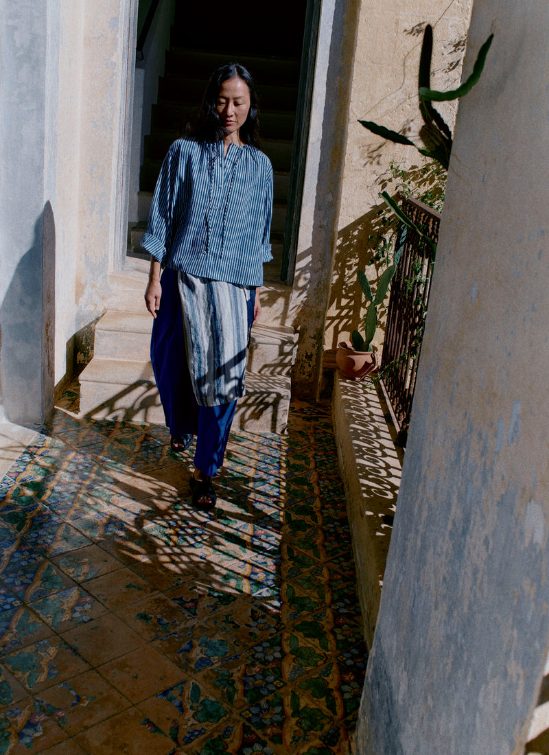 Natural Dye Stripe Cotton Gathered Top | Indigo