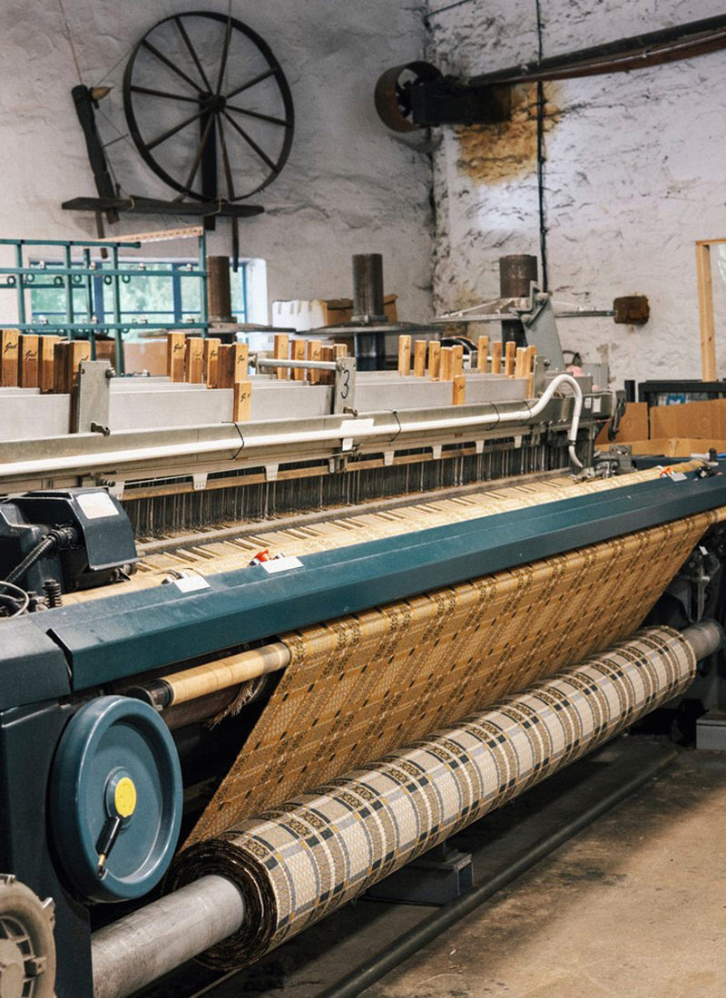 Melin Tregwynt Welsh Blanket | Catkin/Charcoal