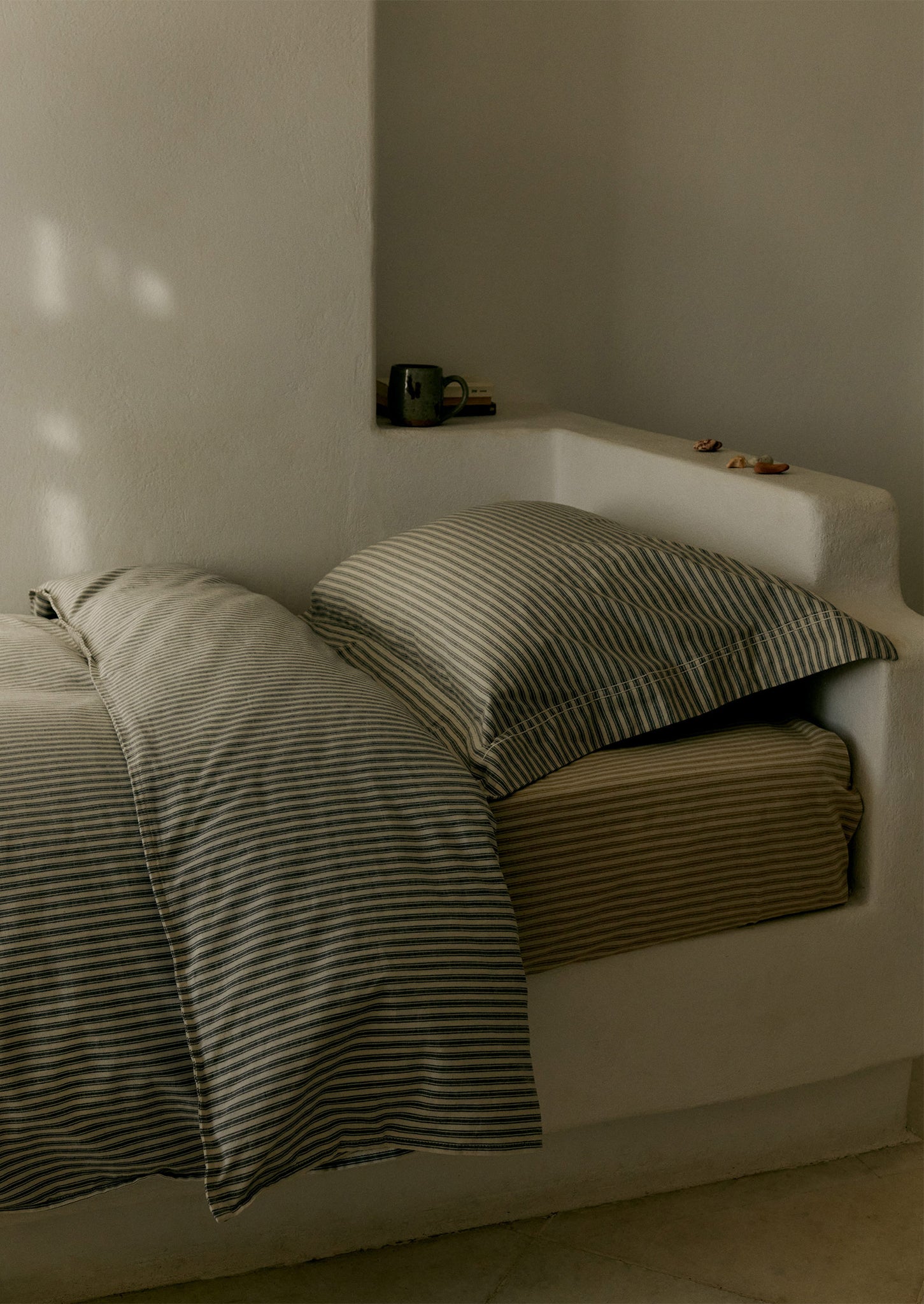 Organic Cotton Ticking Stripe Oxford Pillowcase Ecru/Graphite TOAST